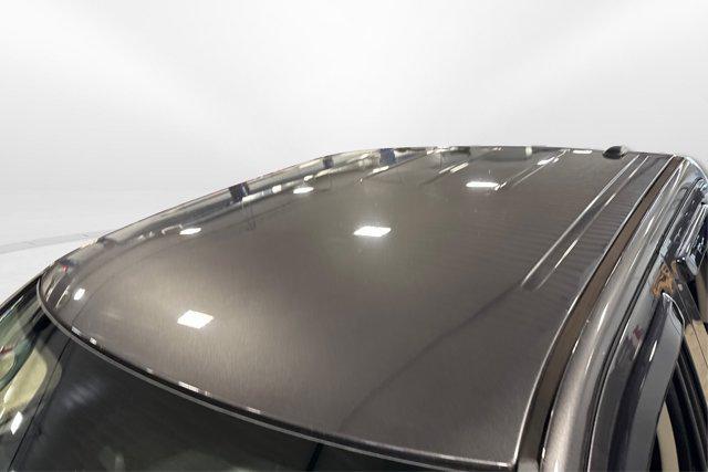 Photo of 2018 Granite Crystal Metallic Clearcoat RAM 1500