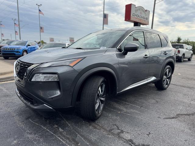 Photo of 2023 Gun Metallic Nissan Rogue