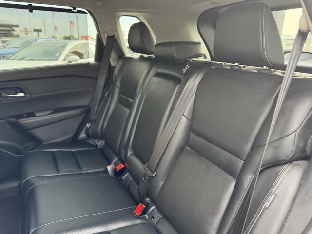 Photo of 2023 Gun Metallic Nissan Rogue