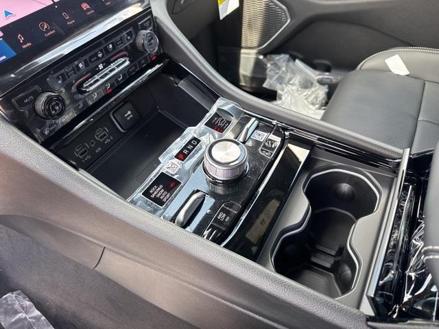 Photo of 2025 Silver Zynith Jeep Grand Cherokee