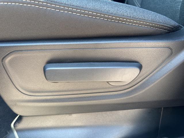 Photo of 2026 Granite Crystal Metallic Clearcoat RAM 1500