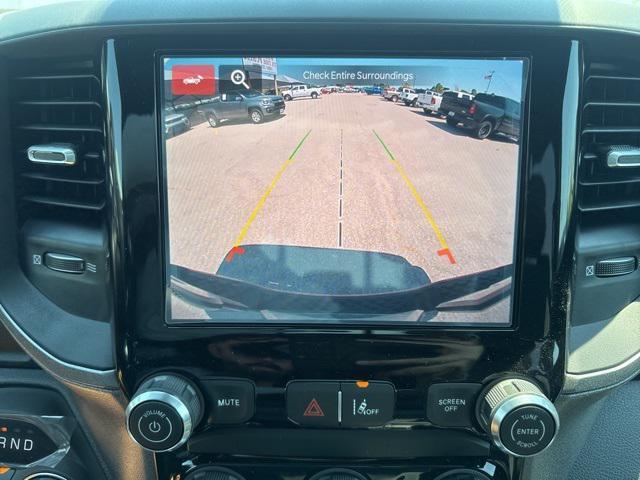 Photo of 2026 Granite Crystal Metallic Clearcoat RAM 1500
