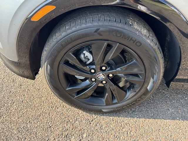 Photo of 2024 Gray Metallic Buick Encore GX