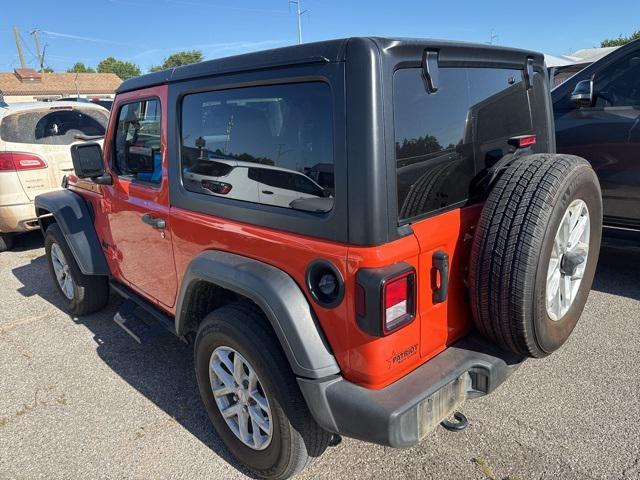 Photo of 2023 Punkn Metallic Clearcoat Jeep Wrangler