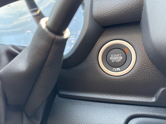 Photo of 2025 Bright White Clearcoat RAM 2500