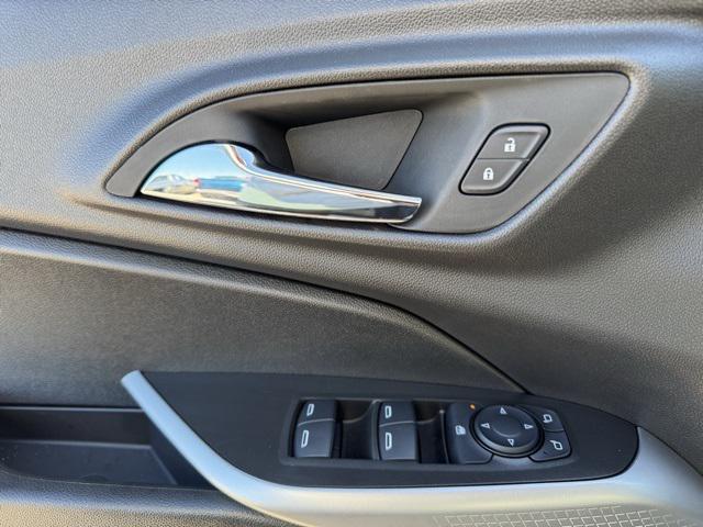 Photo of 2025 Sterling Gray Metallic Chevrolet Trax