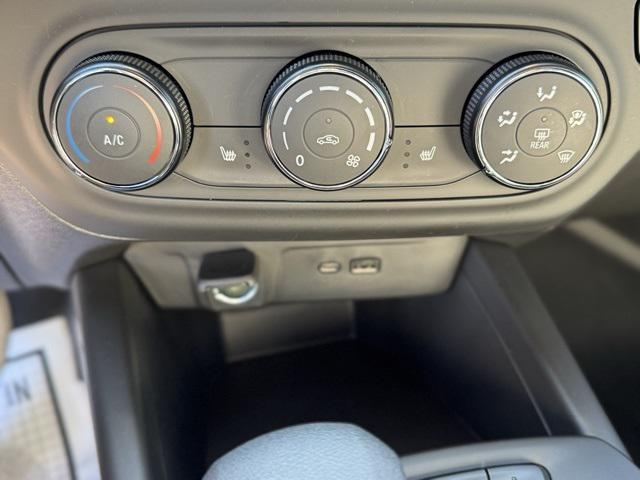 Photo of 2025 Sterling Gray Metallic Chevrolet Trax