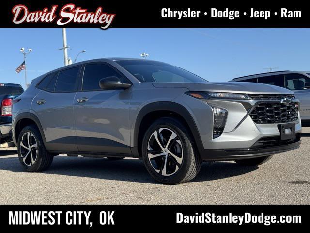 Photo of 2025 Sterling Gray Metallic Chevrolet Trax