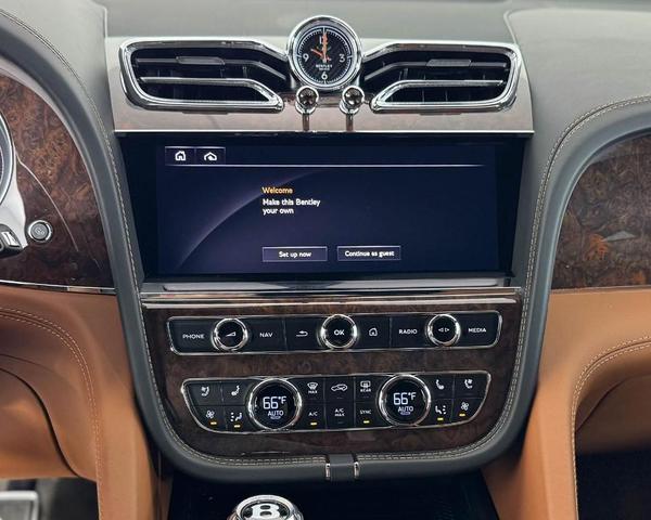 Photo of 2022 Gray Bentley Bentayga