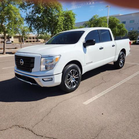 2022 Nissan Titan