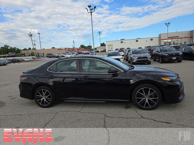 Photo of 2023  Toyota Camry