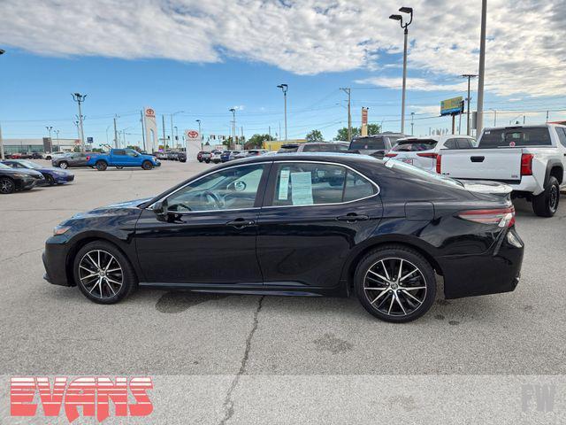 Photo of 2023  Toyota Camry