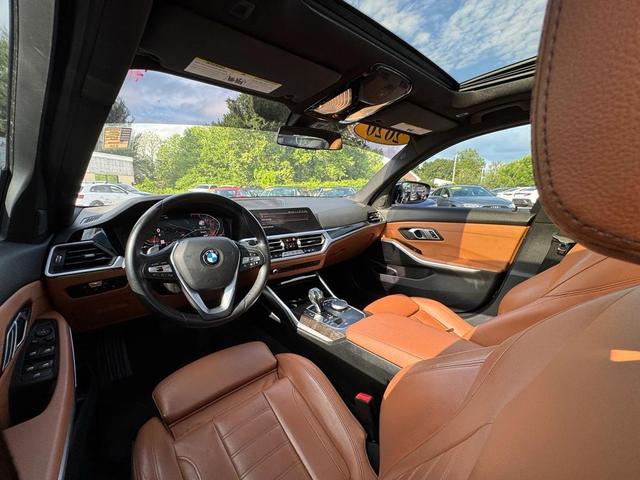 Photo of 2020 Mediterranean Blue Metallic BMW 330