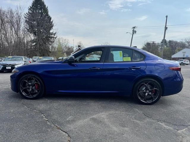 Photo of 2020 Anodized Blue Metallic Alfa Romeo Giulia
