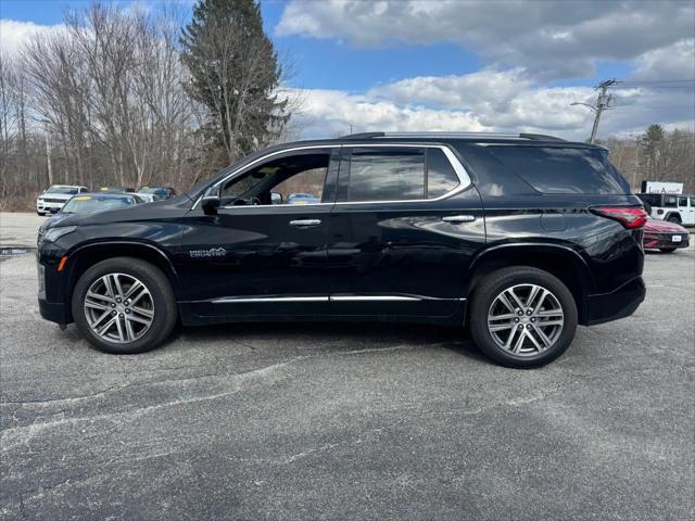 Photo of 2023 Mosaic Black Metallic Chevrolet Traverse