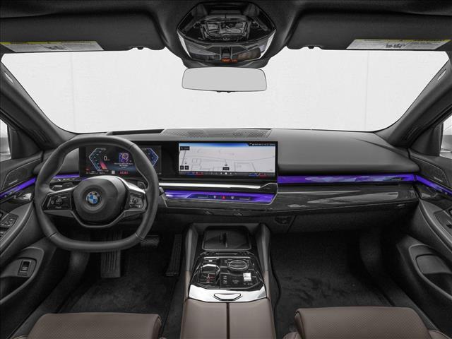 Photo of 2026 Oxide Grey Metallic BMW 540