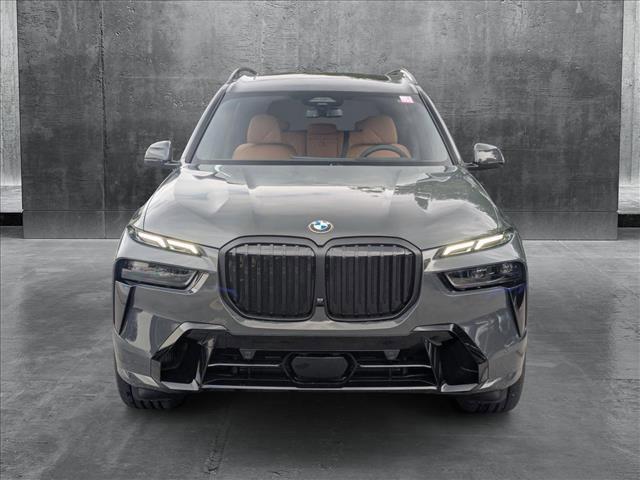 Photo of 2026 Dravit Grey Metallic BMW X7