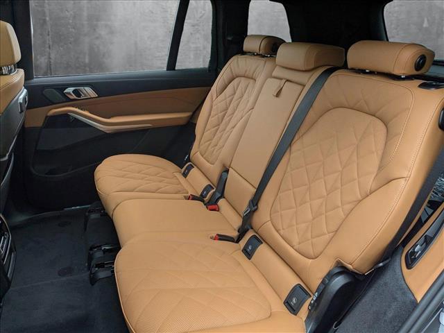 Photo of 2026 Dravit Grey Metallic BMW X7