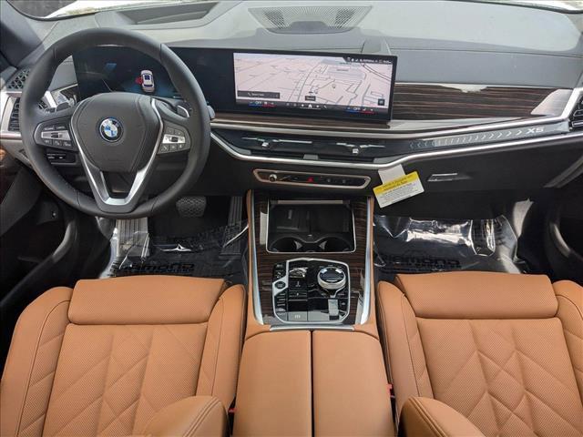 Photo of 2026 Alpine White BMW X5 PHEV