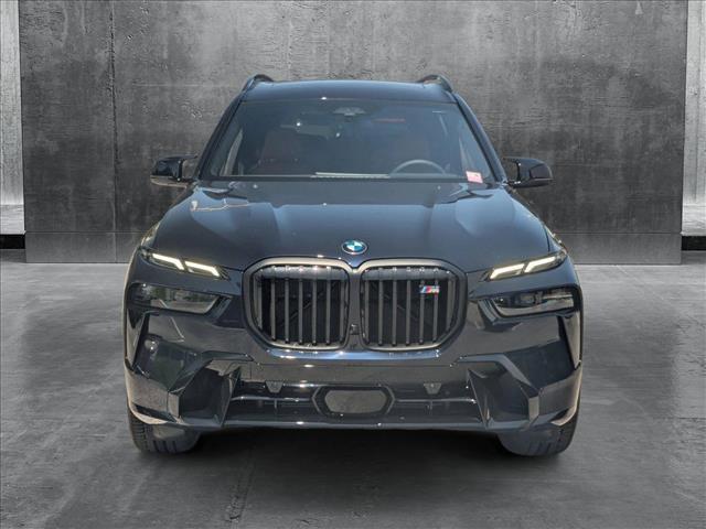 Photo of 2026 Carbon Black Metallic BMW X7