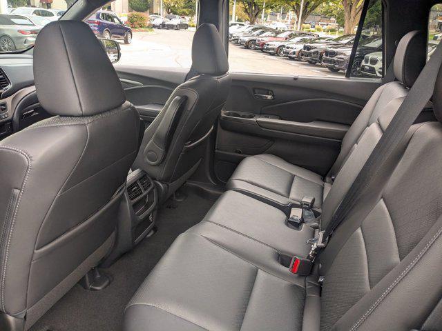 Photo of 2020 Platinum White Pearl Honda Passport