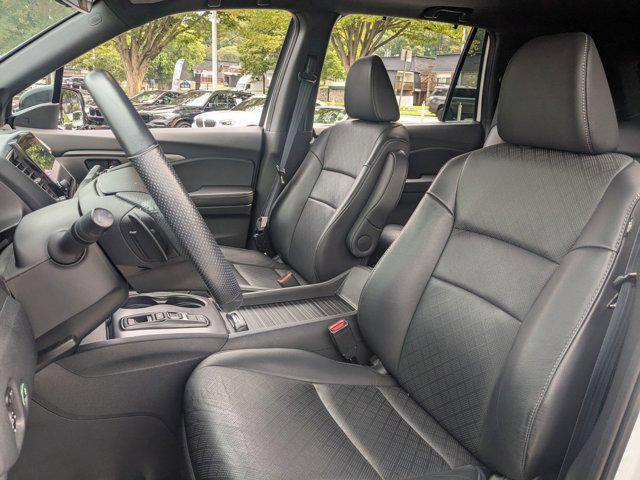 Photo of 2020 Platinum White Pearl Honda Passport
