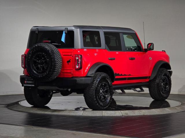 Photo of 2023 Race Red Ford Bronco