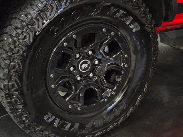 Photo of 2023 Race Red Ford Bronco