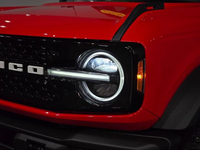 Photo of 2023 Race Red Ford Bronco