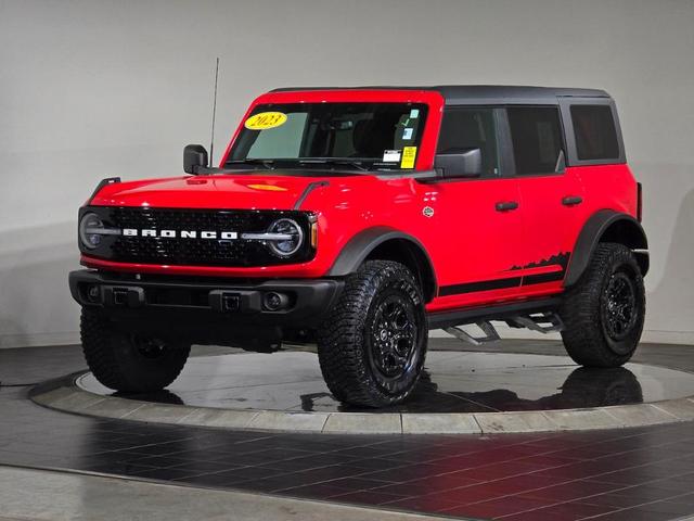 Photo of 2023 Race Red Ford Bronco