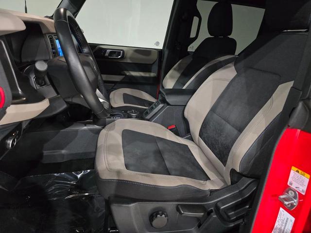 Photo of 2023 Race Red Ford Bronco