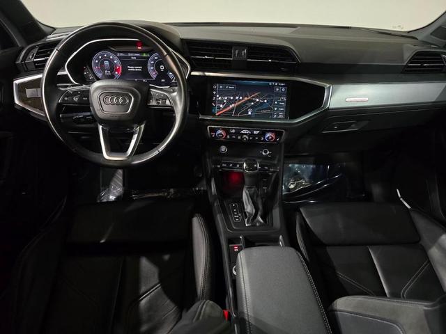 Photo of 2020 Tango Red Metallic Audi Q3