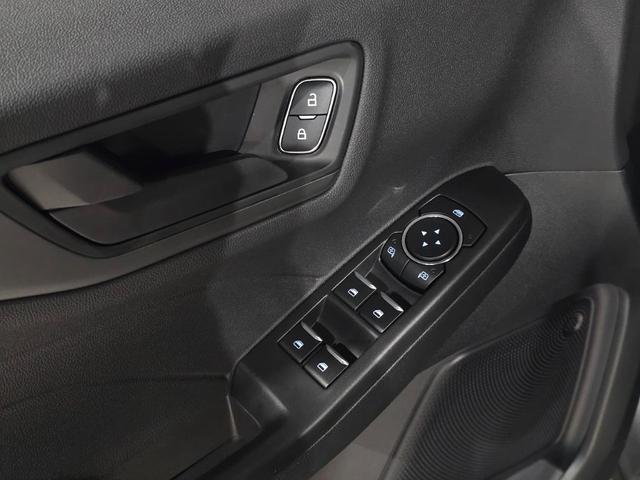 Photo of 2025 Carbonized Gray Metallic Ford Escape
