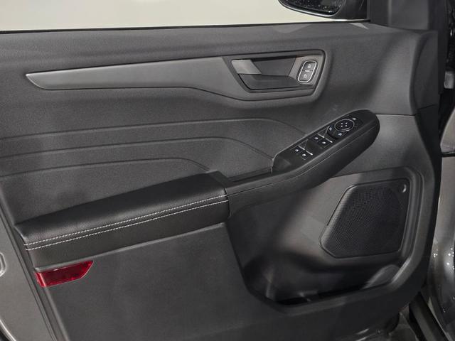 Photo of 2025 Carbonized Gray Metallic Ford Escape