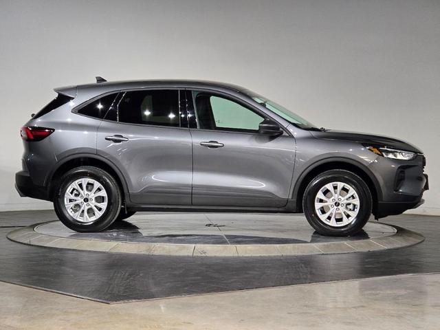 Photo of 2025 Carbonized Gray Metallic Ford Escape