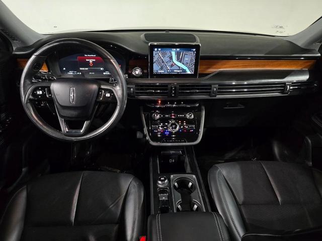 Photo of 2022 Infinite Black Metallic Lincoln Corsair