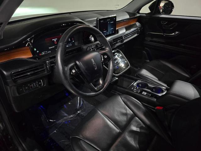 Photo of 2022 Infinite Black Metallic Lincoln Corsair