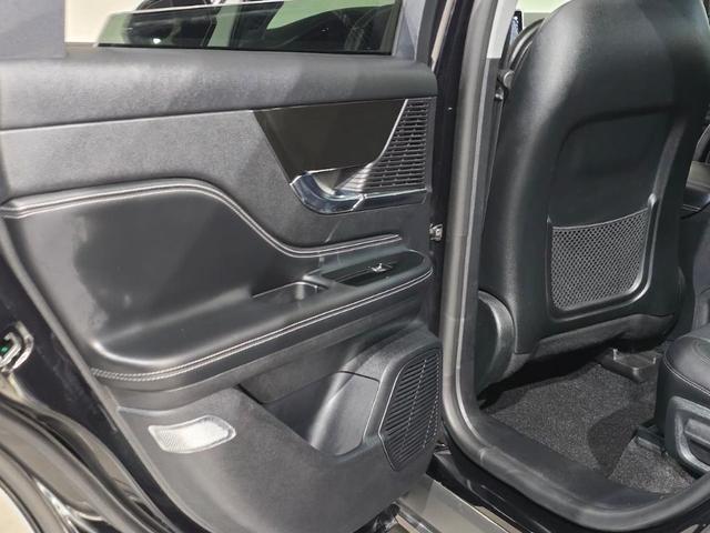 Photo of 2022 Infinite Black Metallic Lincoln Corsair