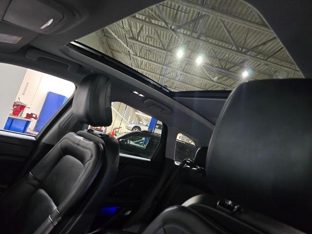 Photo of 2022 Infinite Black Metallic Lincoln Corsair