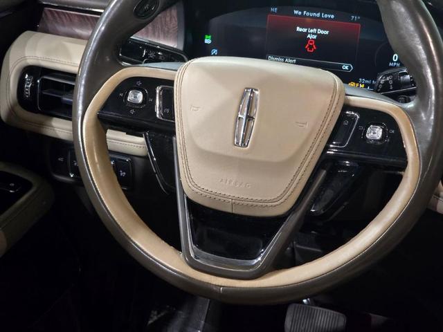 Photo of 2022 Burgundy Velvet Metallic Tinted Clearcoat Lincoln Aviator
