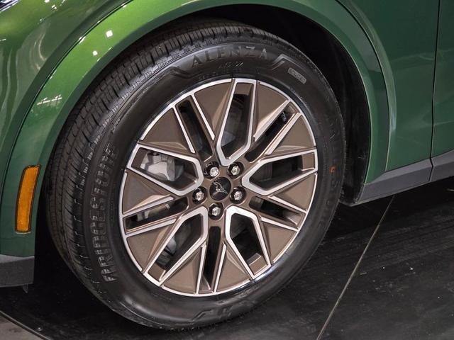Photo of 2025 Eruption Green Metallic Ford Mustang Mach-E