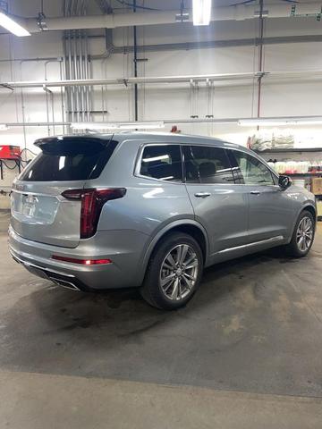 Photo of 2023 Silver Metallic Cadillac XT6