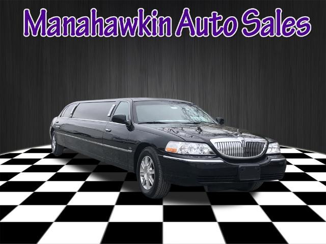 2011 Lincoln Town Car