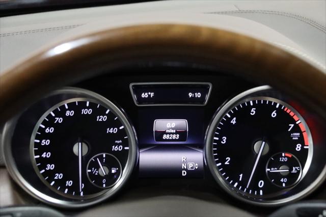 Photo of 2015 Cinnabar Red Metallic Mercedes-Benz GL-Class