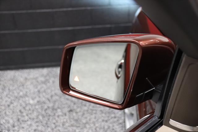 Photo of 2015 Cinnabar Red Metallic Mercedes-Benz GL-Class