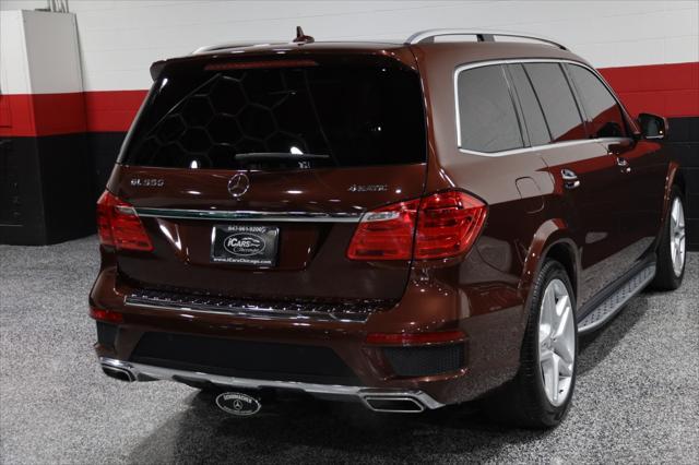 Photo of 2015 Cinnabar Red Metallic Mercedes-Benz GL-Class