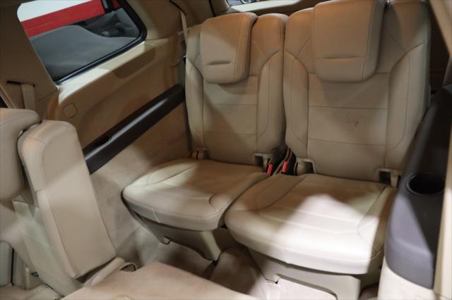 Photo of 2015 Cinnabar Red Metallic Mercedes-Benz GL-Class