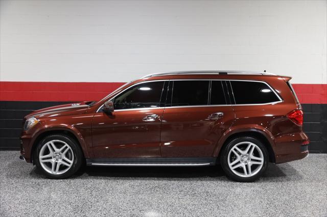 Photo of 2015 Cinnabar Red Metallic Mercedes-Benz GL-Class