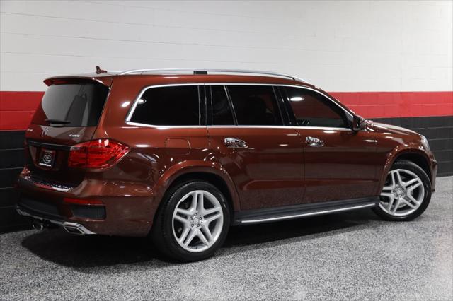 Photo of 2015 Cinnabar Red Metallic Mercedes-Benz GL-Class