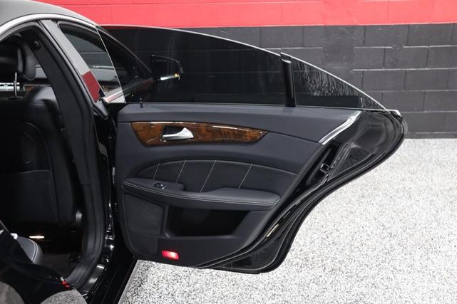 Photo of 2014 Black Mercedes-Benz CLS-Class